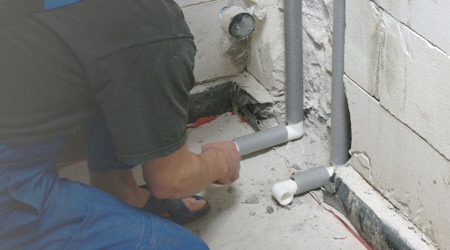 Expert burst pipe repair services in Wellesley, MA